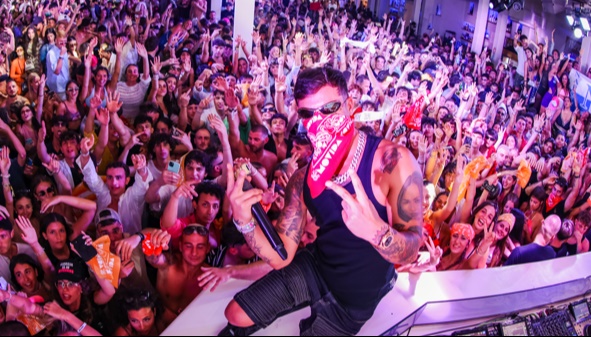 LUDWIG AT TROPICANA MYKONOS|5 SEPTEMBER